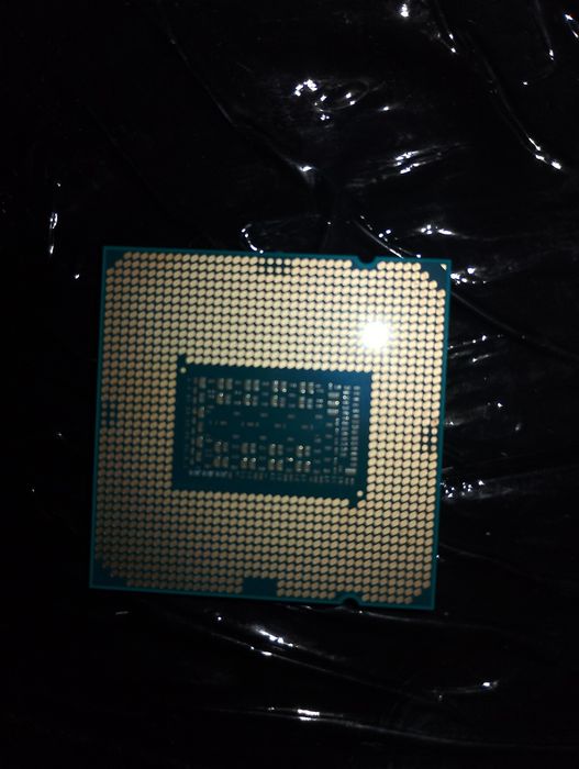 Процесор Intel Core i5 11600K на гаранті
