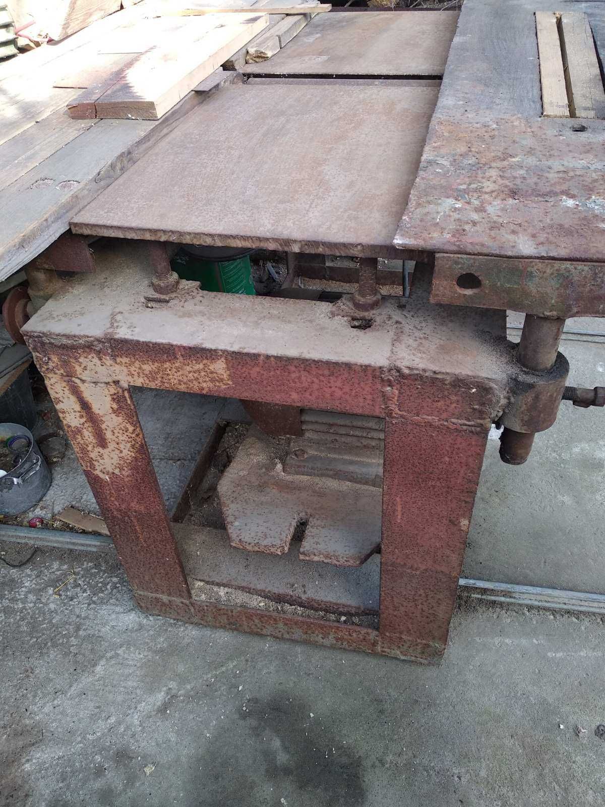 Продам циркулярку з фуганком