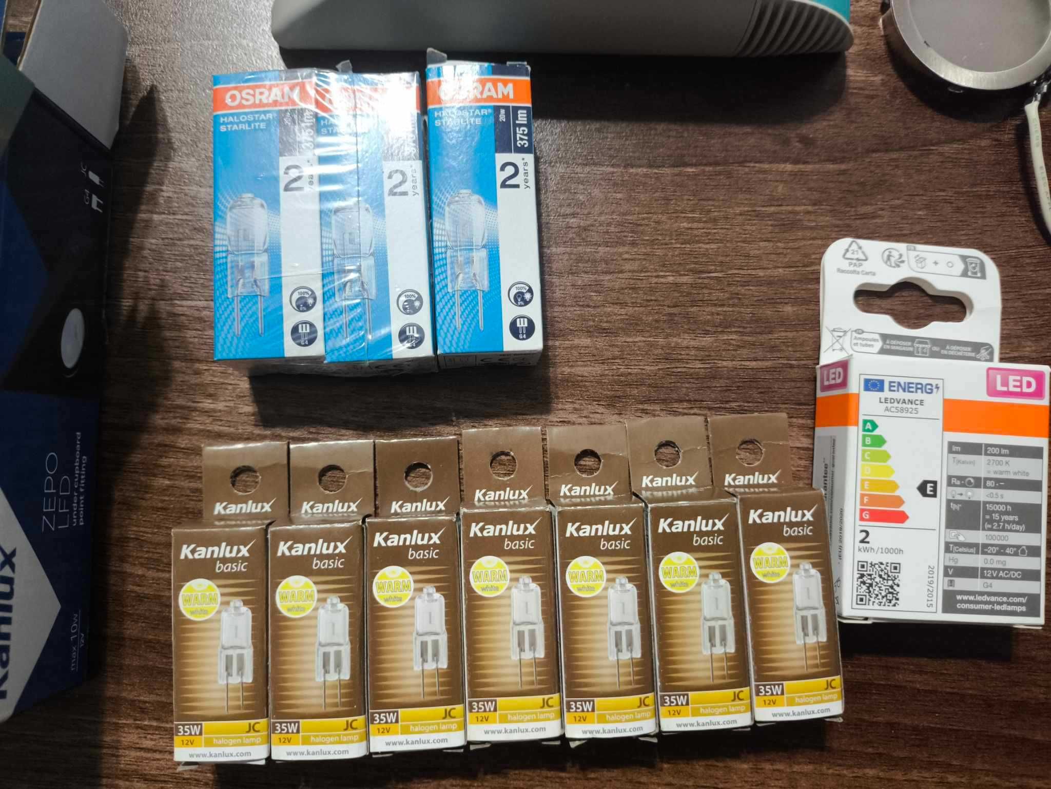 3 x Oprawy podszafkowe + żarówka halogenowa G4 x 15 szt. Osram, Kanlux