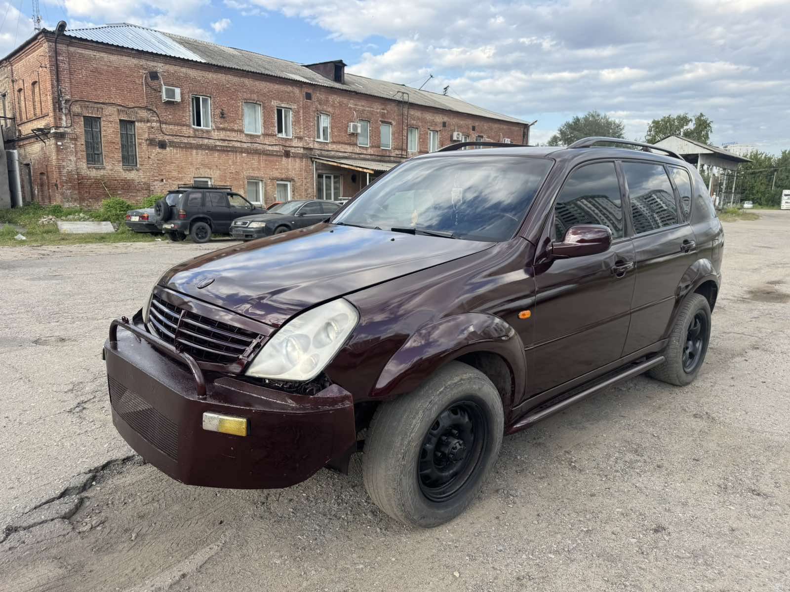 Ssang Yong Rexton 2006рік 2,7дизель повний привід 4х4