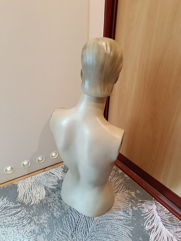 Manekin kobieta głowa