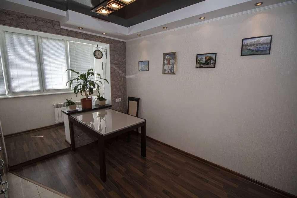Продам 2 Комнатнатную квартиру на Семена Палия (2-680-786)