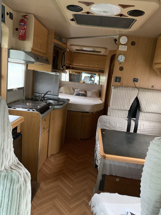 Duzy Kamper Wynajmę KLIMA Laika ZIMOWA bez limitu km WOLNE terminy