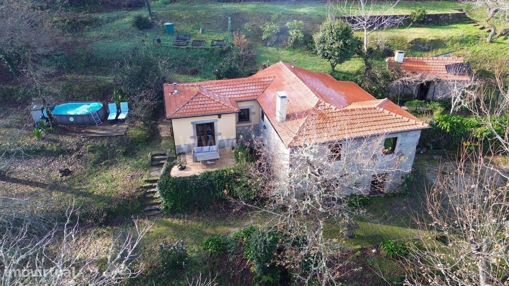 Moradia Rústica T3, Covas