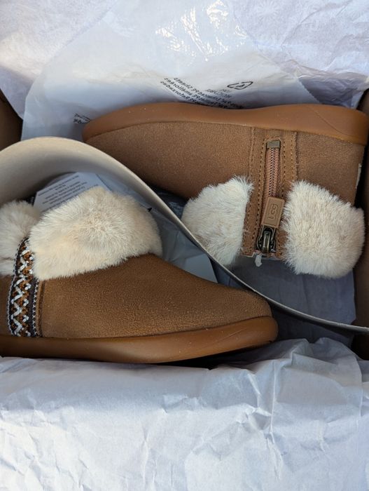 Botas UGG tamanho 26