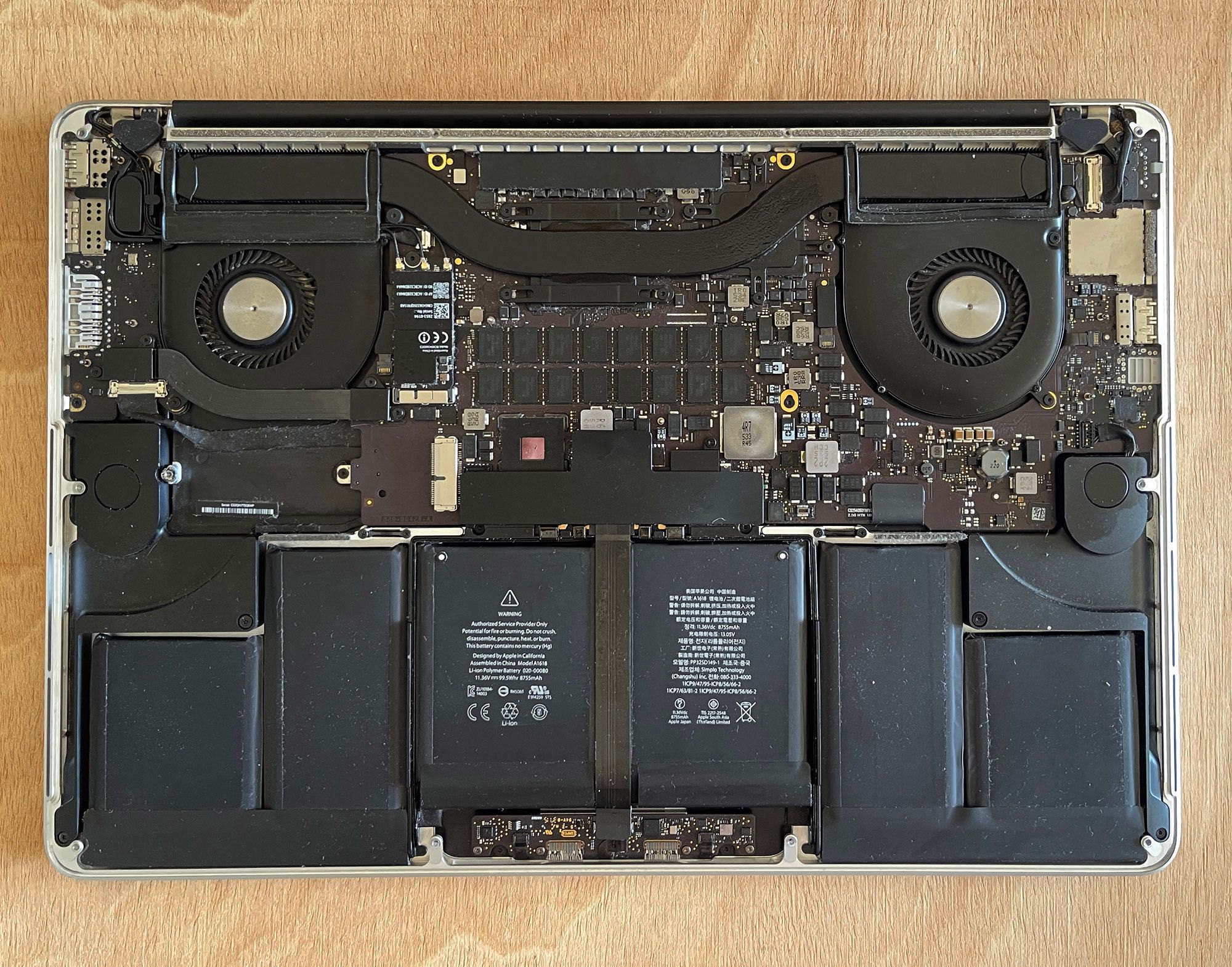 MacBook Pro 15 (A1398) para peças