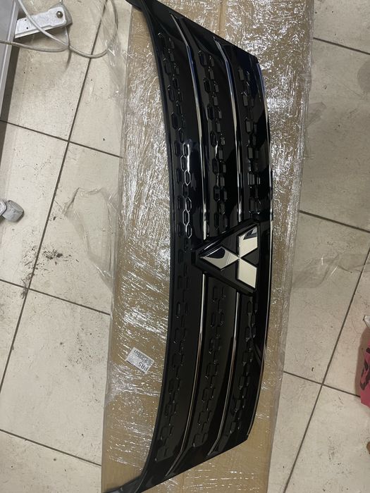 Решетка радиатора mitsubishi outlander 4 2021-