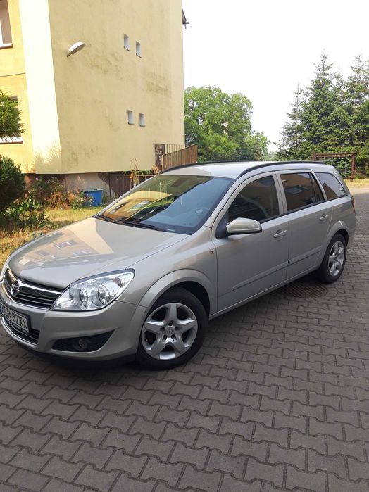 Opel ASTRA H 1.6