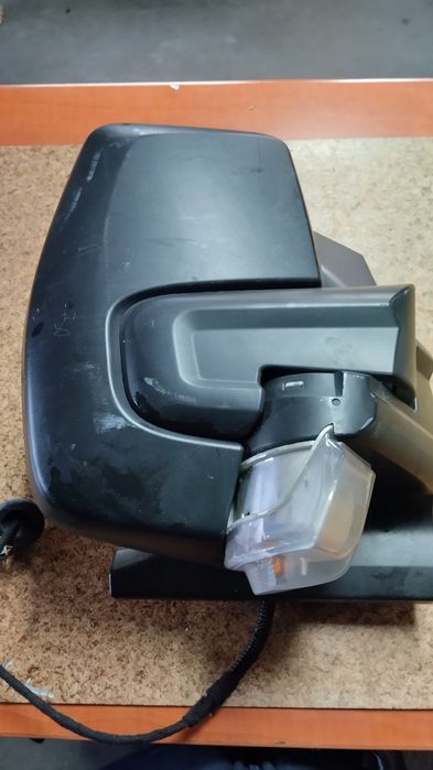 lusterko prawe przód przednie ford transit custom 2 pin