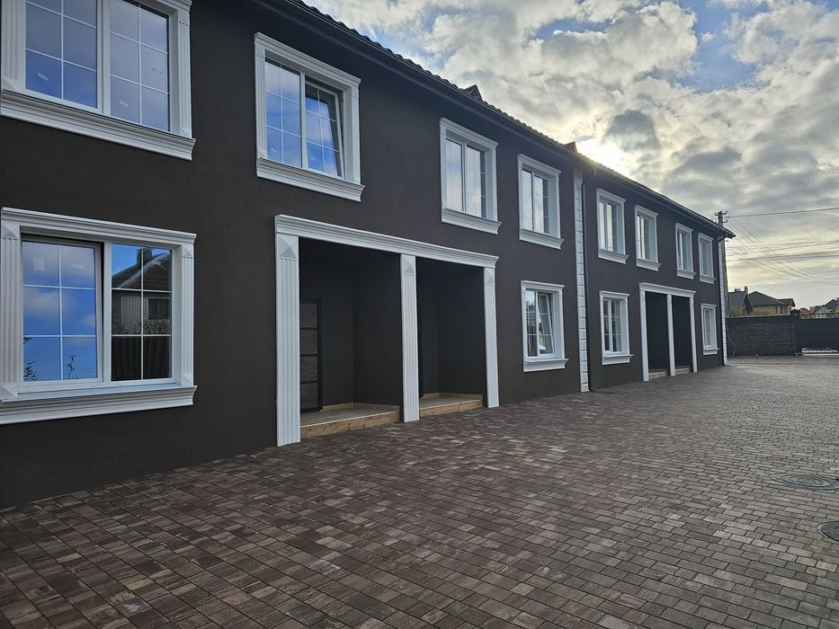 Продам танхауси м.Житомирі.Право власності.