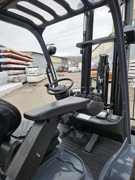 Навантажувач Toyota 2,5 т газ. Вилочный погрузчик Тойота газ 2,5 т