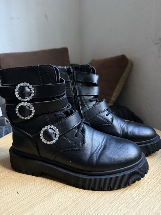 Чобітки ZARA 38 підліткове взуття zara