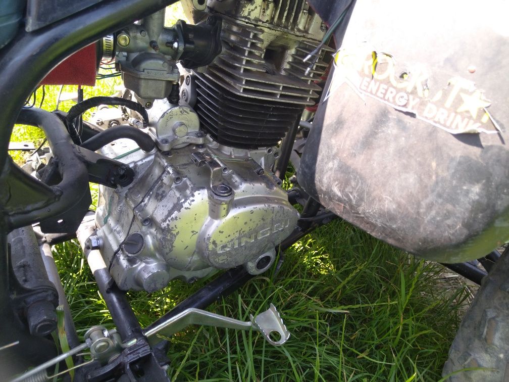 Części quad 250 Qingqi bagażnik, plastiki
