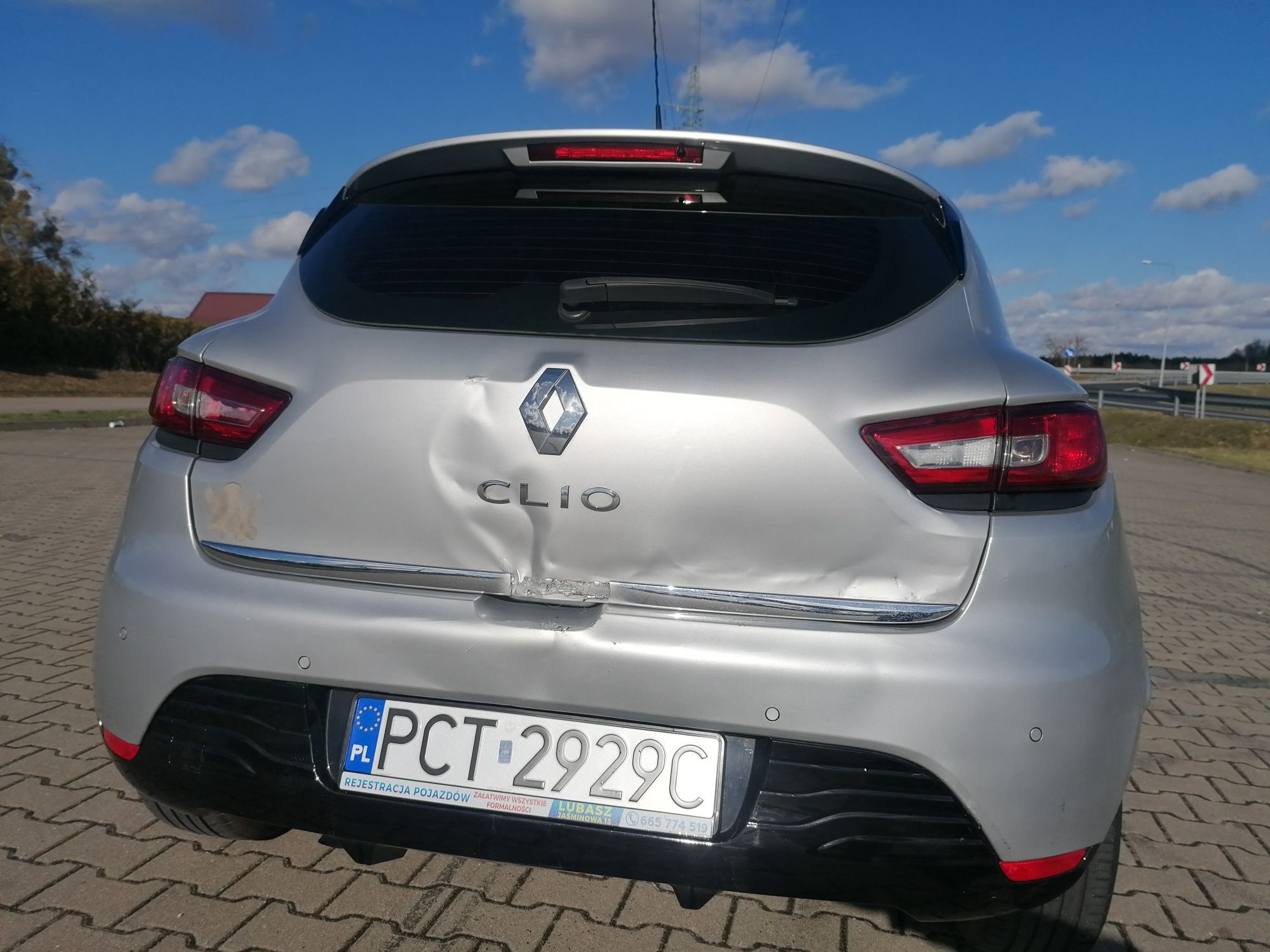 Renault Clio 1.2 16 V mały przebieg