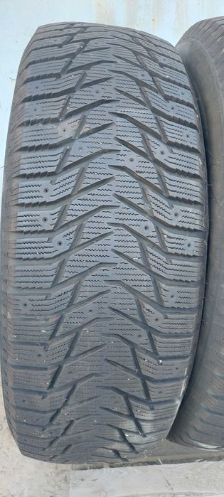 Opony zimowe 4 szt. Saulin 265/70 R16, roczne.