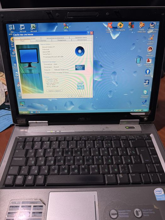 Asus Z99H в рабочем состоянии