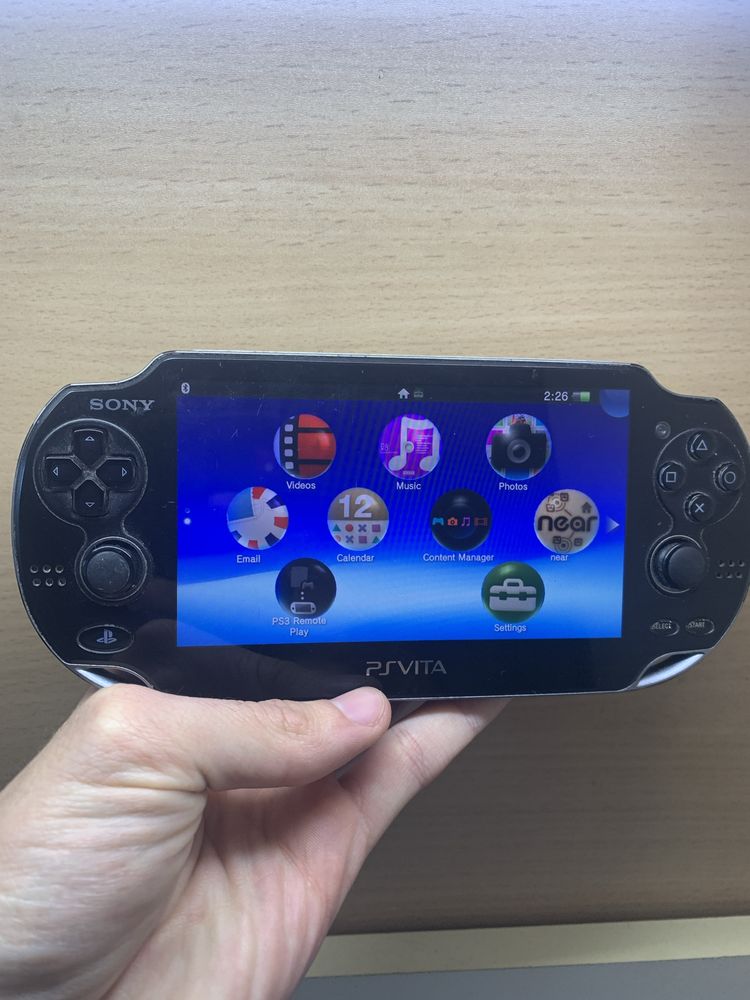 Приставка Ps vita(Можливий обмін на приставку)