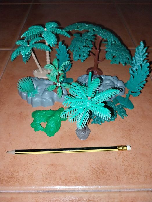 Vegetação - Brinquedos