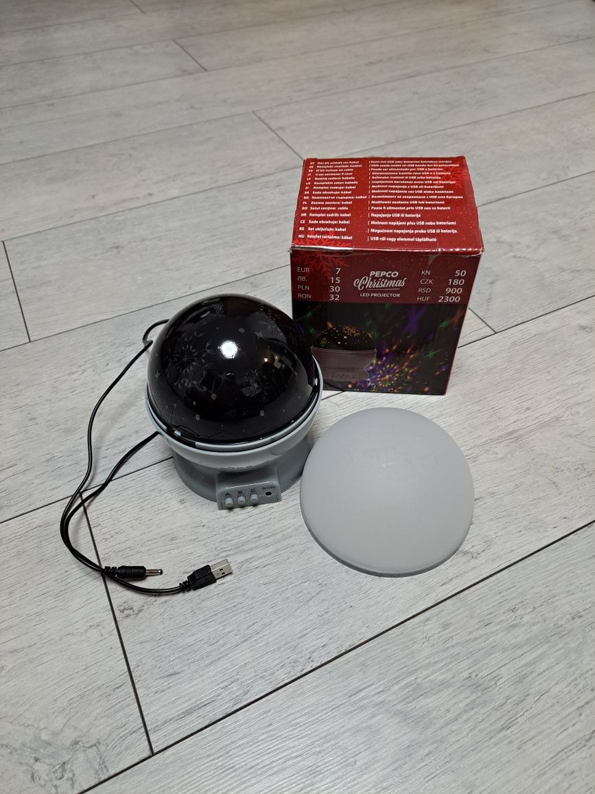 Projekto LED na kabel i na baterie