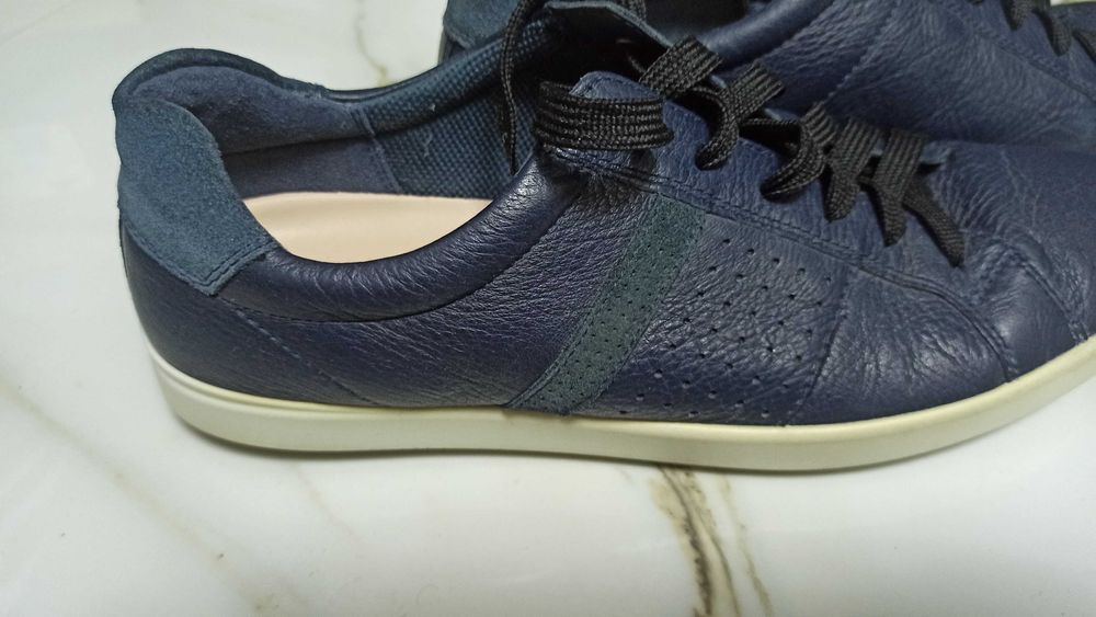 Мокасины крассовки ECCO p. 42, кожа