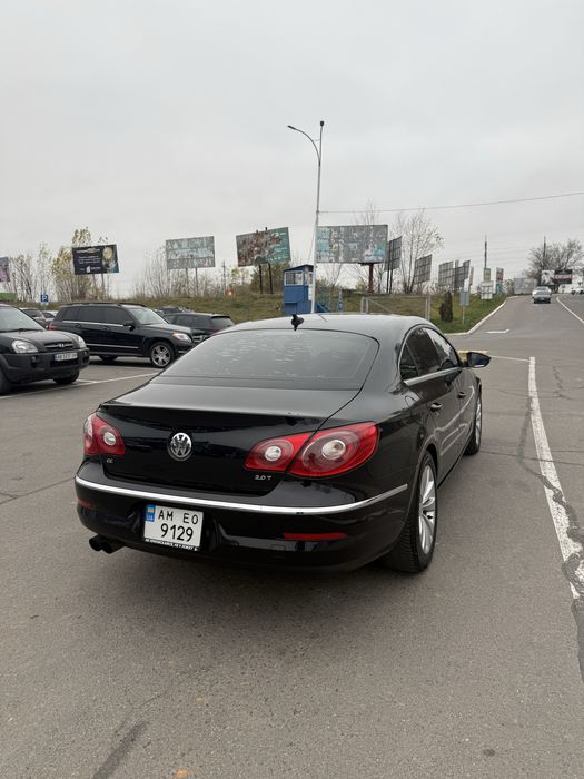 Volkswagen CC 2011