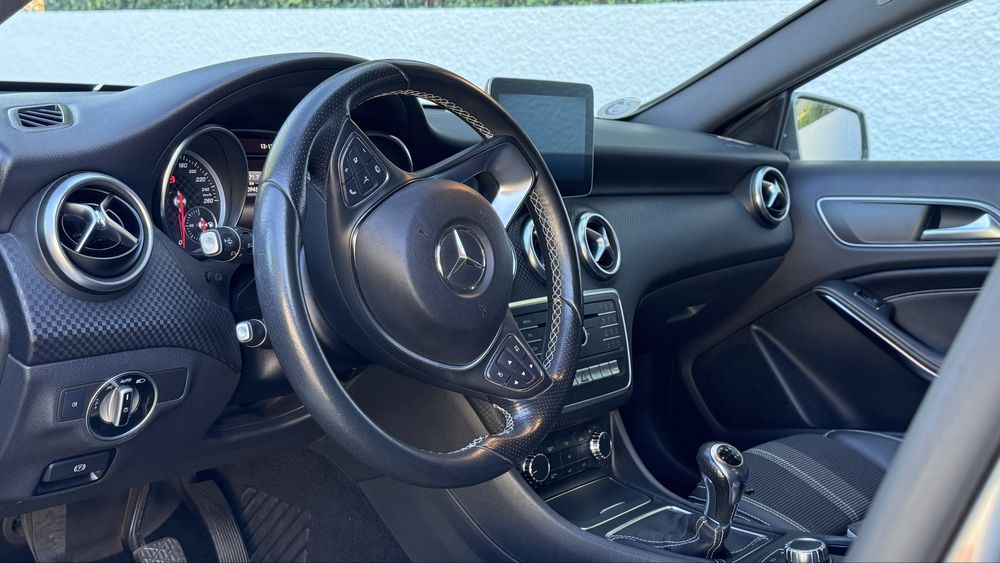 Mercedes A180d - 2017