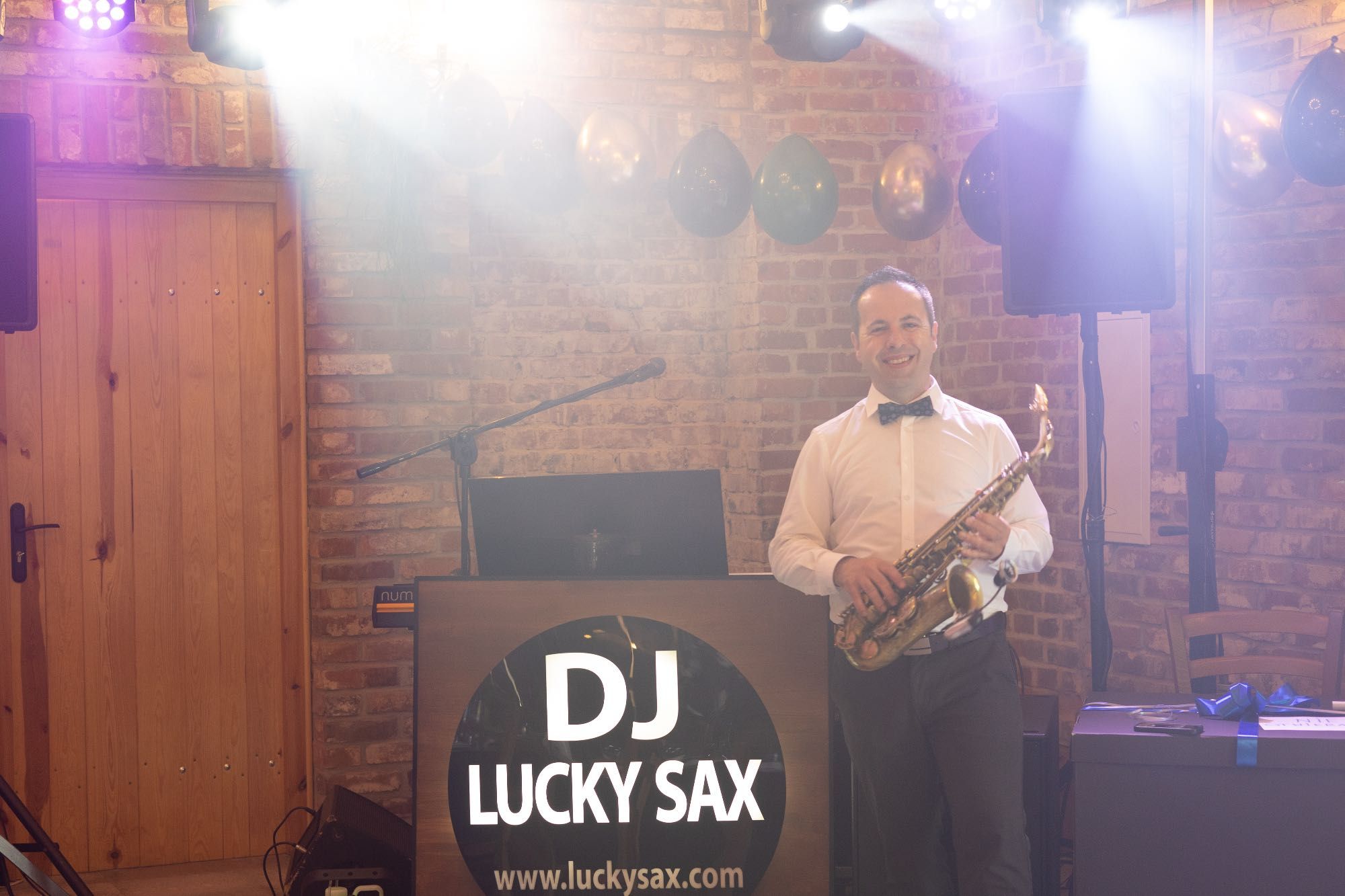 Dj na wesele , urodziny , DJ LUCKY SAX  muzyka na każdą okazję