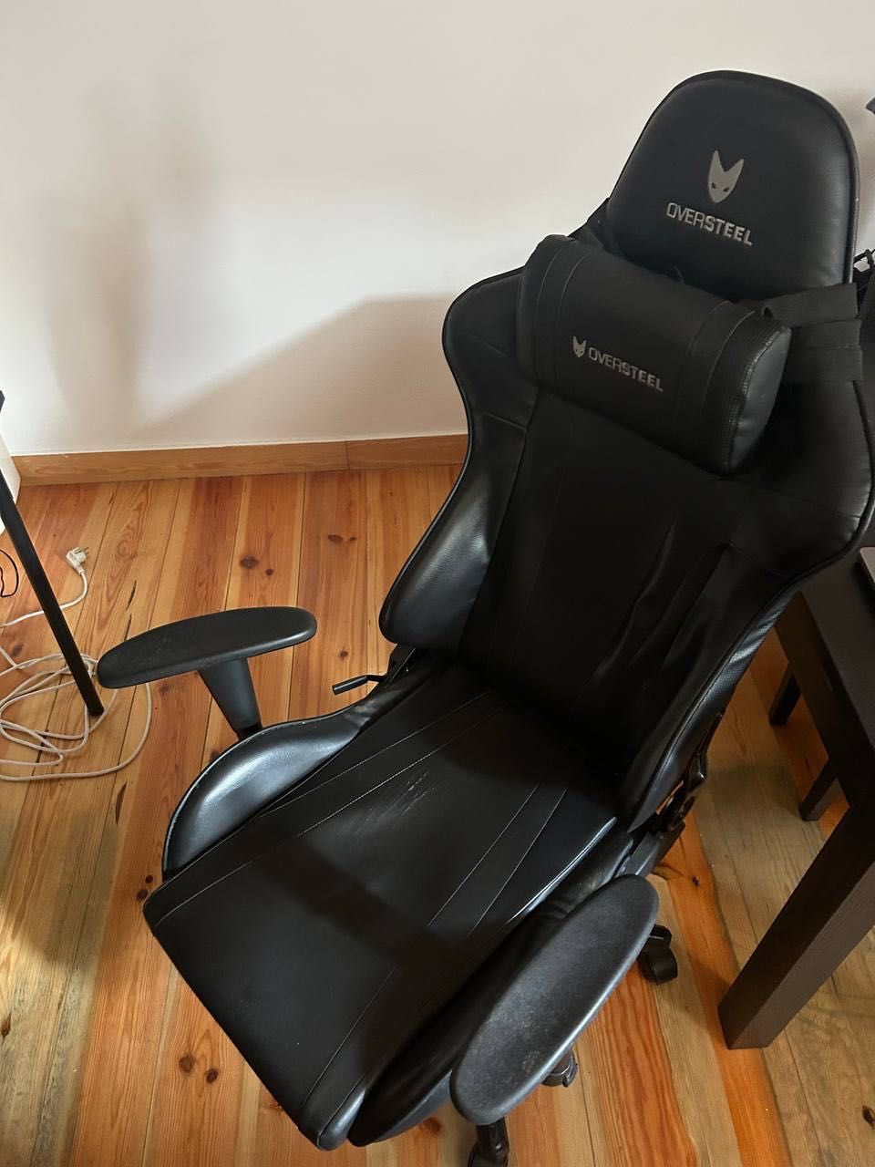 Gaming chair for