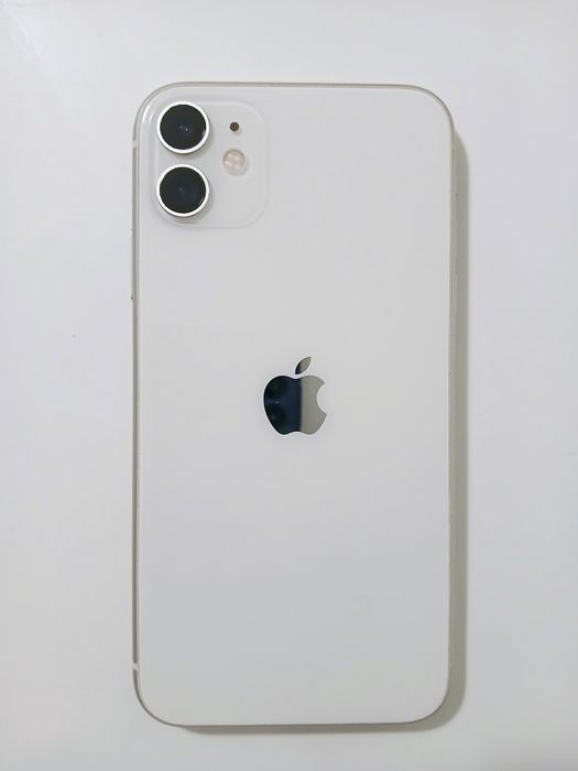 DESAPEGO! iPhone 11 64GB Branco por apenas €200!