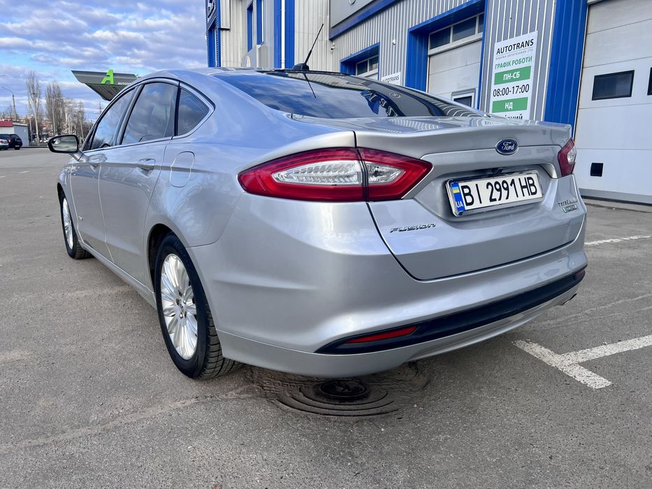 Продам Ford Fusion plug-in hybrid (Подзаряжаемый гибрид)