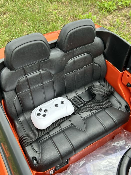 Auto na akumulator Start Run Pilot Pasy MP3 światła LED
