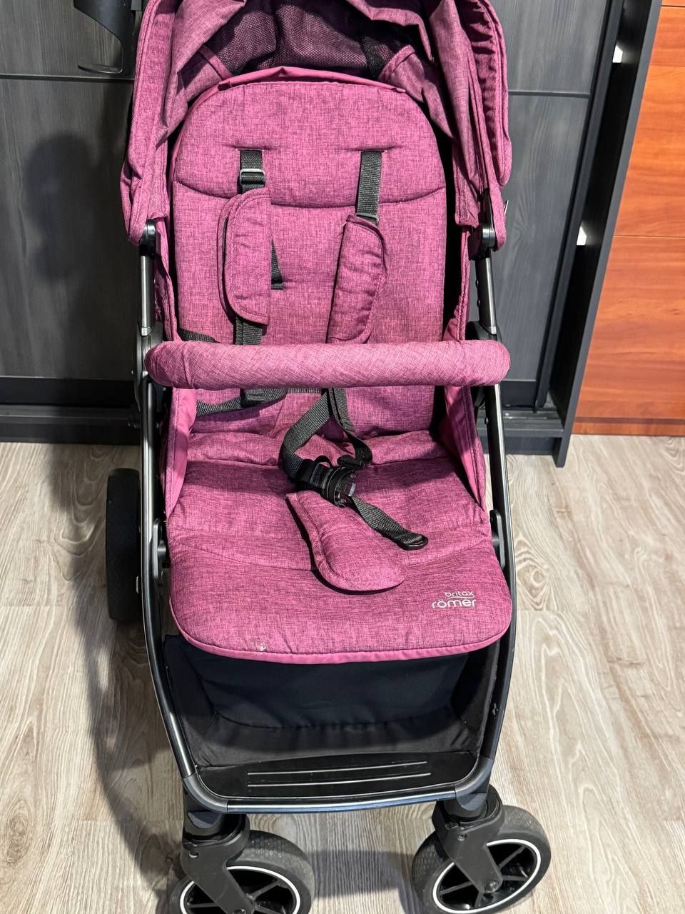 Прогулянкова коляска Britax-Romer B-Agile M Cherry Wine