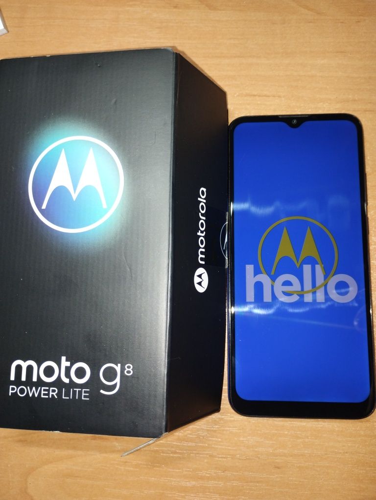 Moto g8 power lite