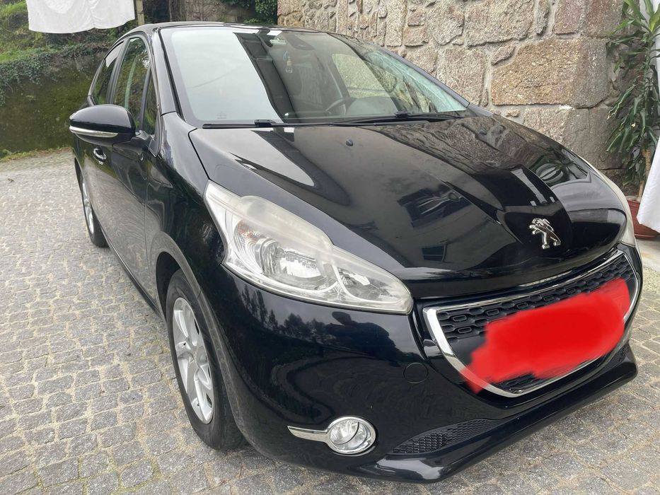 Peugeot 208 active