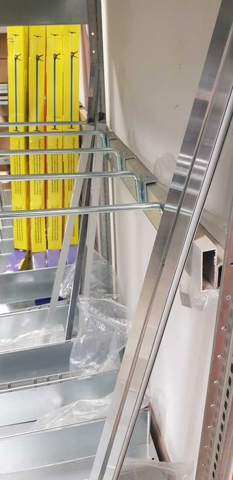 Regał ,regały magazynowy sklepowe firmy Meta  wczepiany