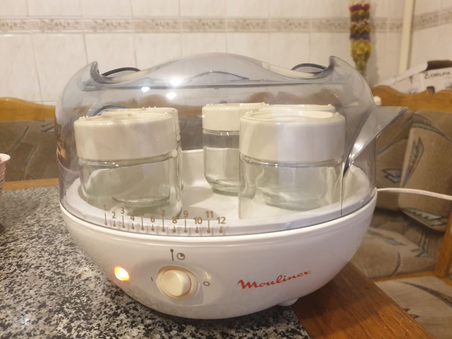Йогуртниця Moulinex