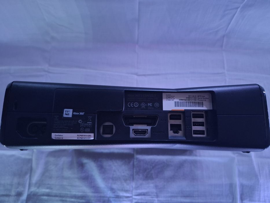 Xbox 360 S (Slim) Black 250 GB + 18 ІГОР! Повний Комплект