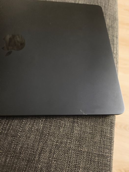 MacBook Air 15” M3 (2024) | 24GB RAM | 512GB SSD | Bateria 94%