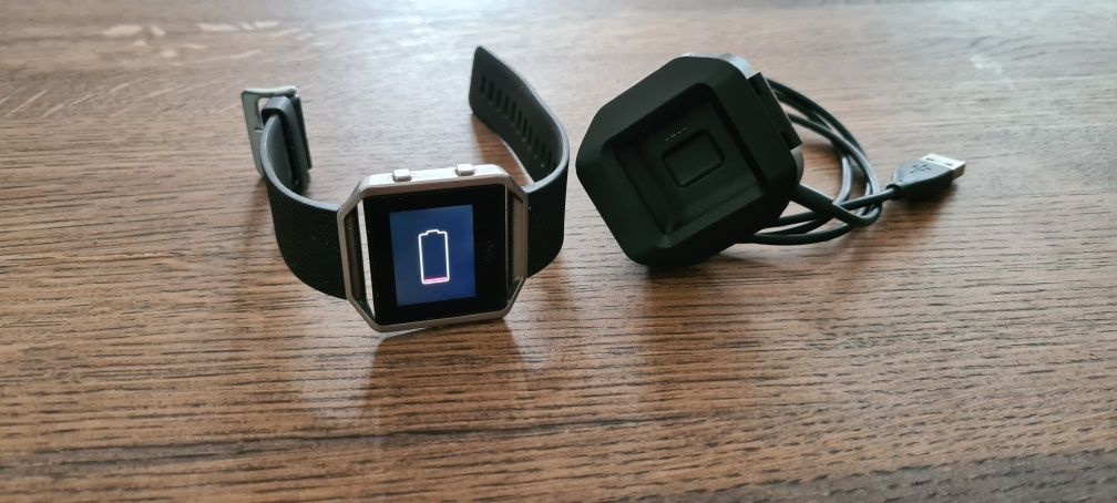 Smartwatch Fitbit Blaze FB 502 + ladowarka