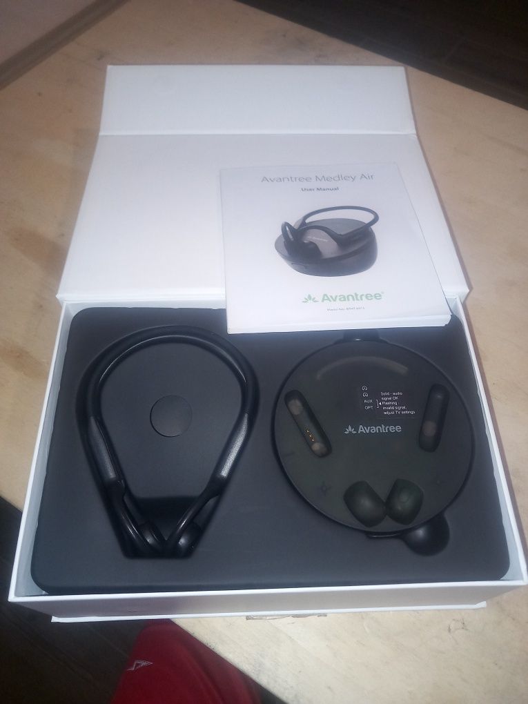 Madley air wireless open-ear headphones set for tv