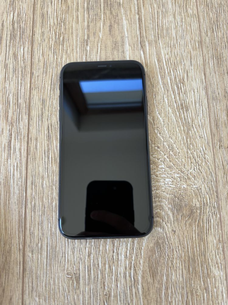 iPhone 11 64gb black