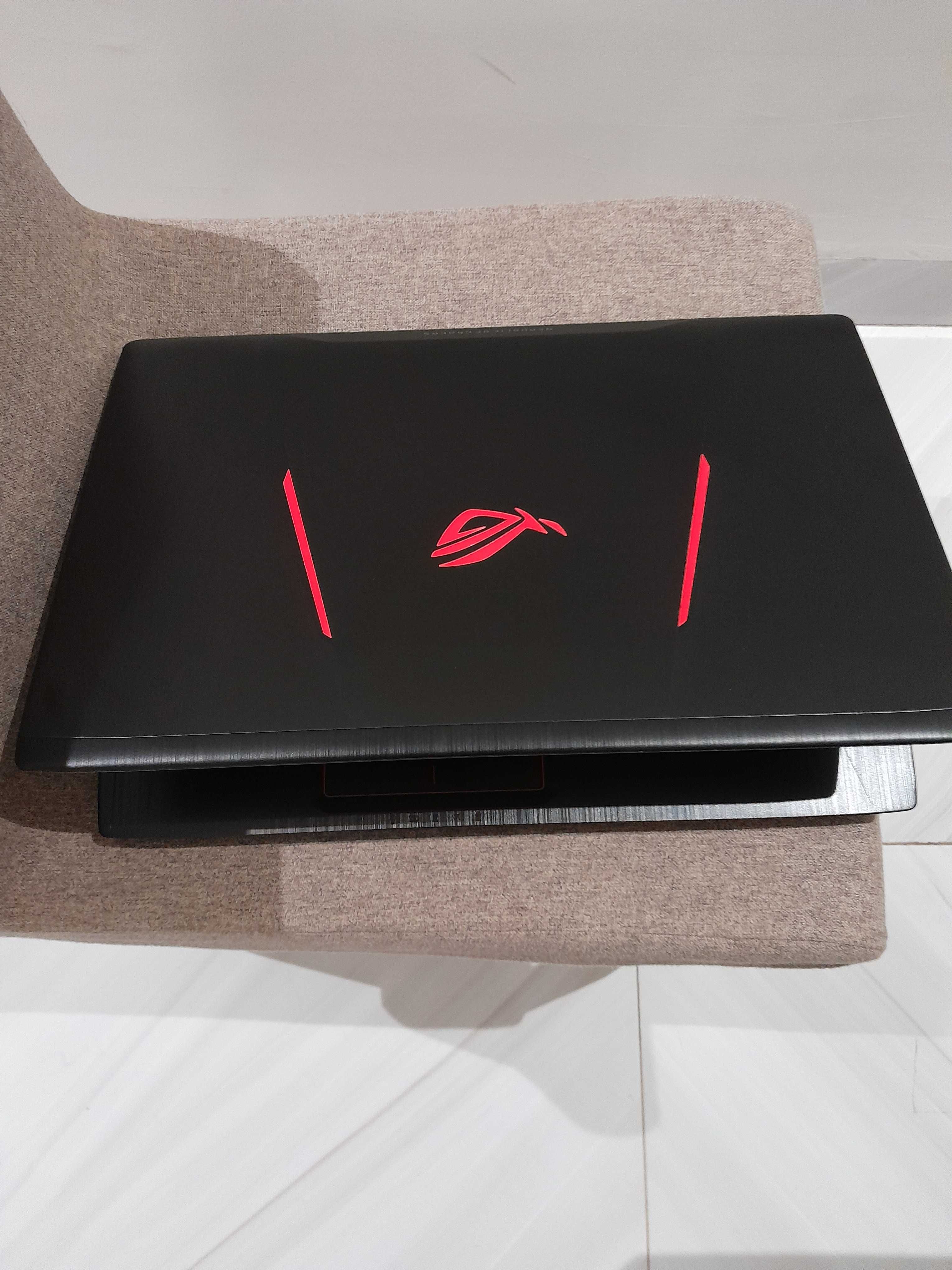 Portátil Asus ROG GL552VW + Rato ROG + Mochila