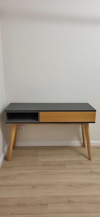 Biurko konsola z szufladą i półką