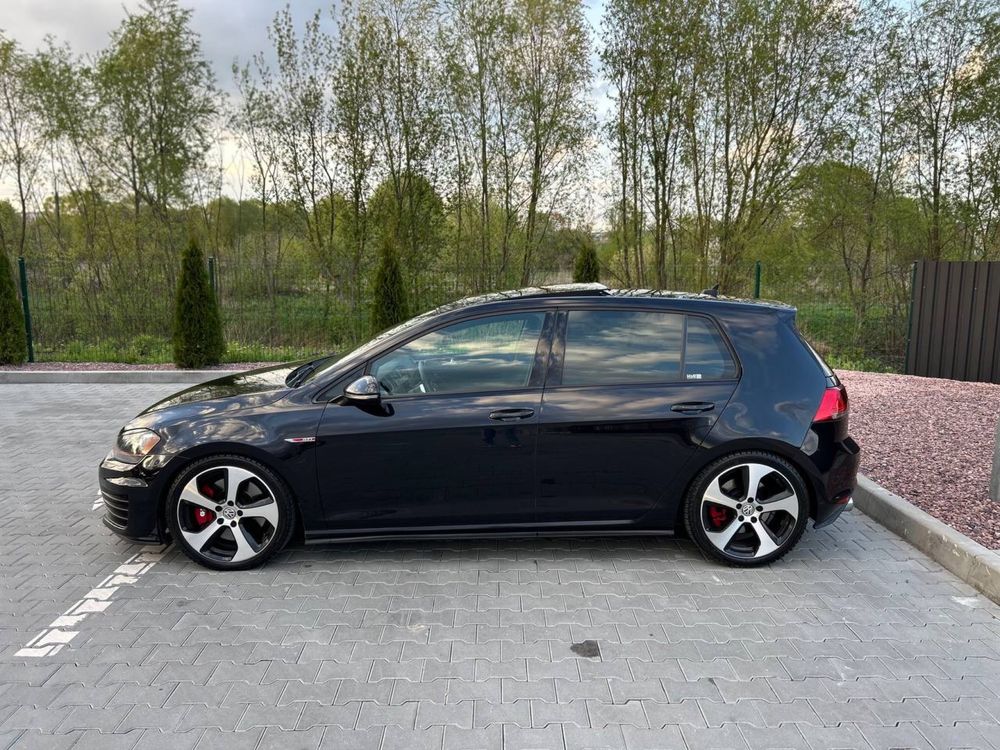 Volkswagen Golf GTI Perfomance