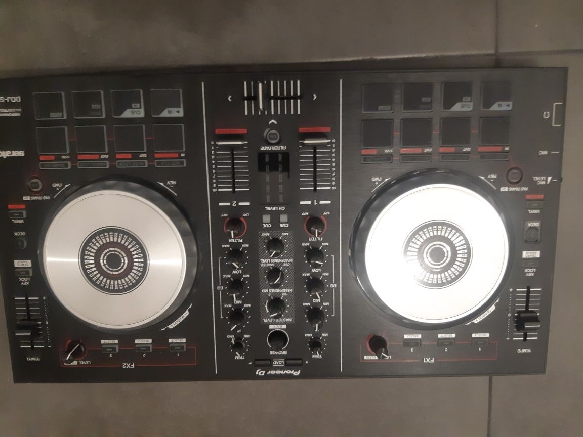 Kontroler dj Pioneer Ddj sb2