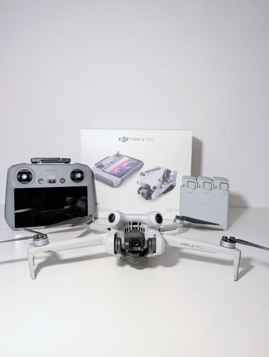 DJI Mini 4 Pro Fly More Combo + Extras