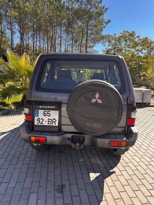 Mitsubishi Pajero MK2