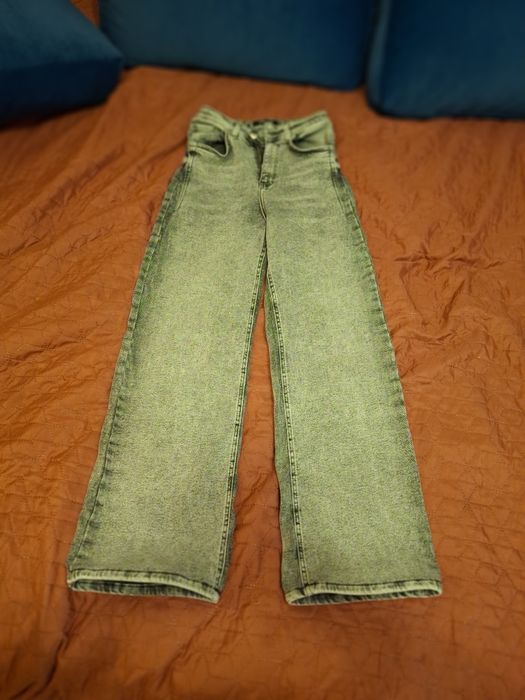 Джинси на дівчинку 9-10 років