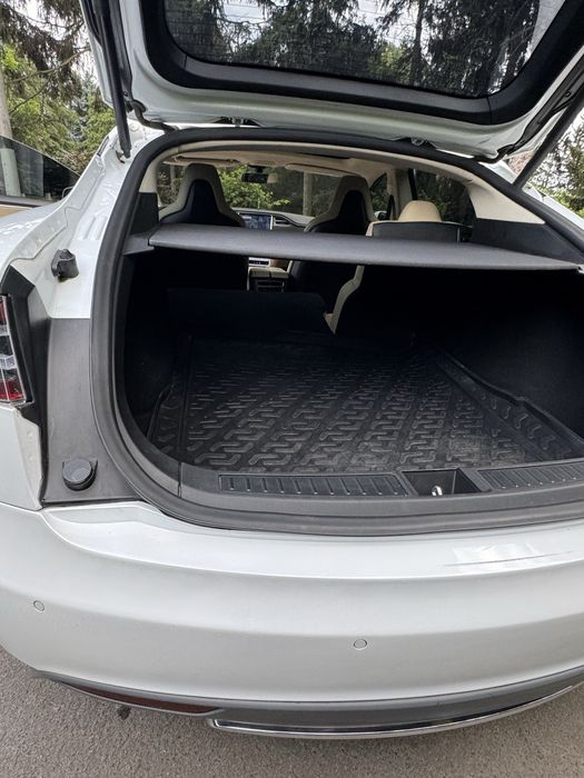 Tesla Model S 85 Kw без дтп