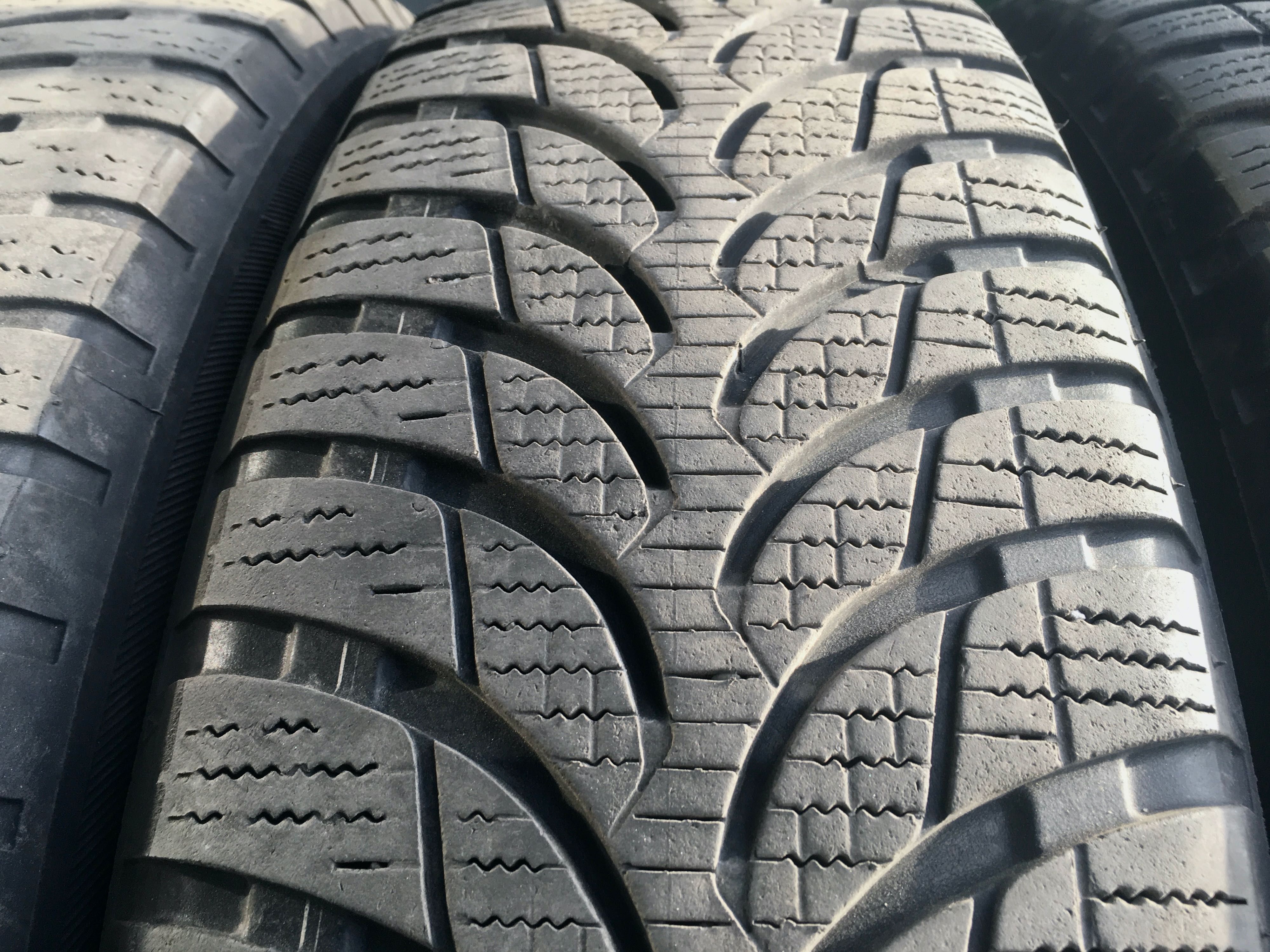 Резина зимова 155/70 R19 Bridgestone Blizzak LM500 для BMW i3